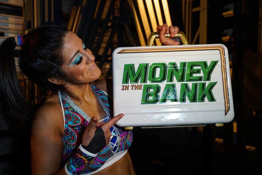 WWEさんのインスタグラム写真 - (WWEInstagram)「@itsmebayley has done it!! She’s the new Miss #MITB!」5月20日 8時39分 - wwe