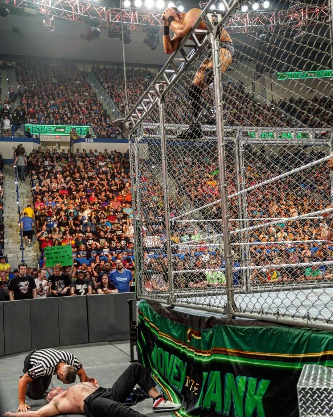 WWEさんのインスタグラム写真 - (WWEInstagram)「@mikethemiz let his #SteelCageMatch with @shanemcmahonwwe “slip” right out of his fingers...#MITB」5月20日 9時04分 - wwe