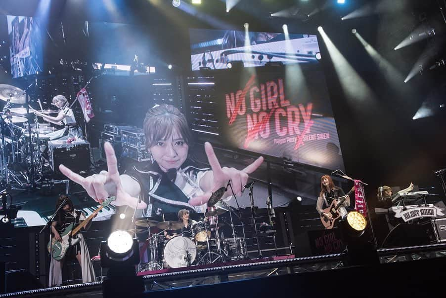 黒坂優香子さんのインスタグラム写真 - (黒坂優香子Instagram)「NO GIRL NO CRY @メットライフドーム 2days ・ ・ 最高の二日間、 ありがとうございました！！ ・ ・ 大好きなポピパちゃんと対バン出来て良かった！！！ 愛が溢れた😭✨ ・ ・ ポピパちゃん バンドリーマーのみんな サイファミのみんな スタッフの皆さん 本当にありがとう！！！！ ・ ・ ステキな写真たくさん撮ってもらったので載せていきます♡ ・ ・ はぁ、余韻😭♡ ・ ・ 📸 @satoshihata87 ・ ＃ngnc #ポピパ #サイサイ #ポピサイ」5月20日 9時27分 - yukakokurosaka0606