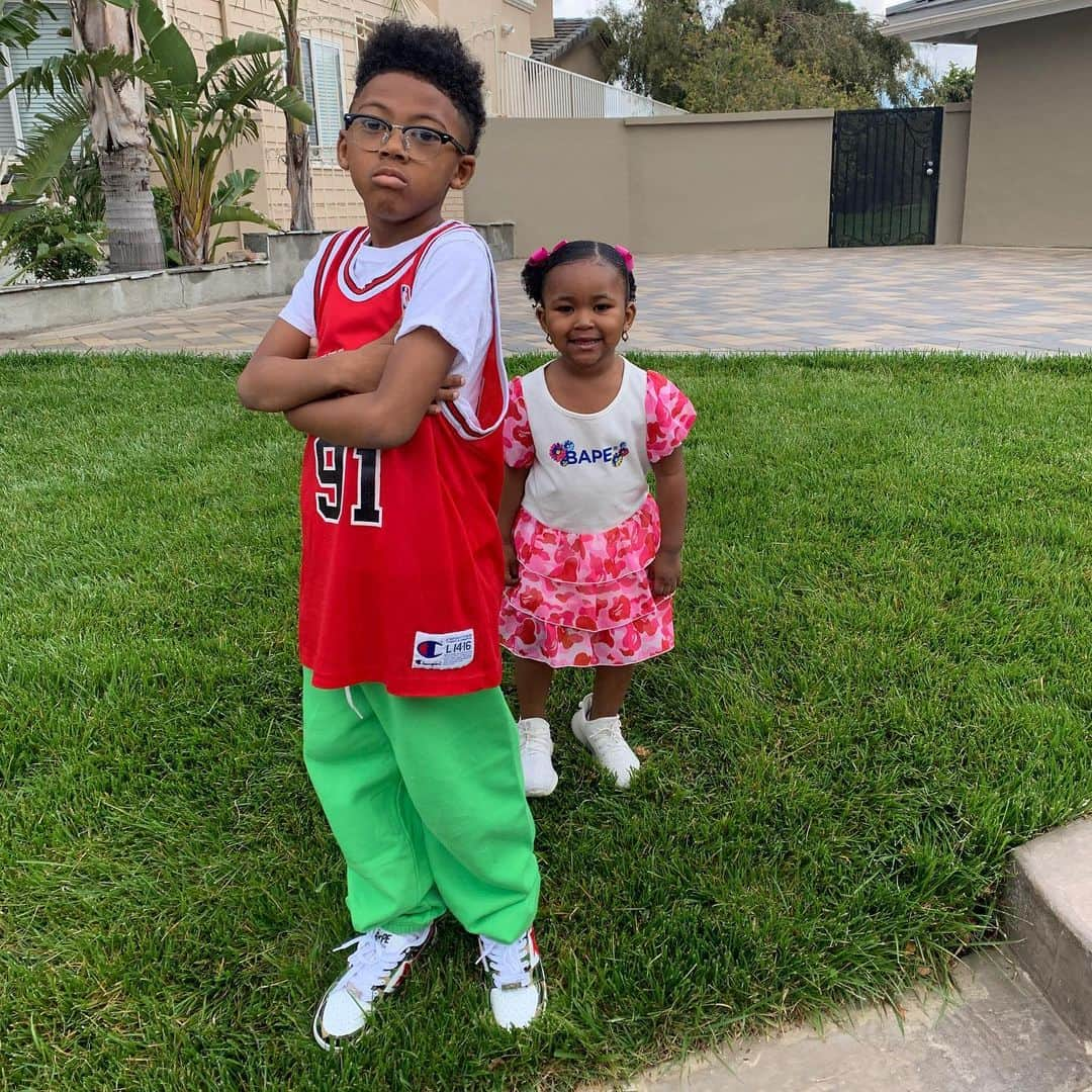 ニック・ヤングさんのインスタグラム写真 - (ニック・ヤングInstagram)「My lil cool kids .. lil Nick looking like FABO you can tell I can dress look at my kids ...#MostHated」5月20日 10時01分 - swaggyp1