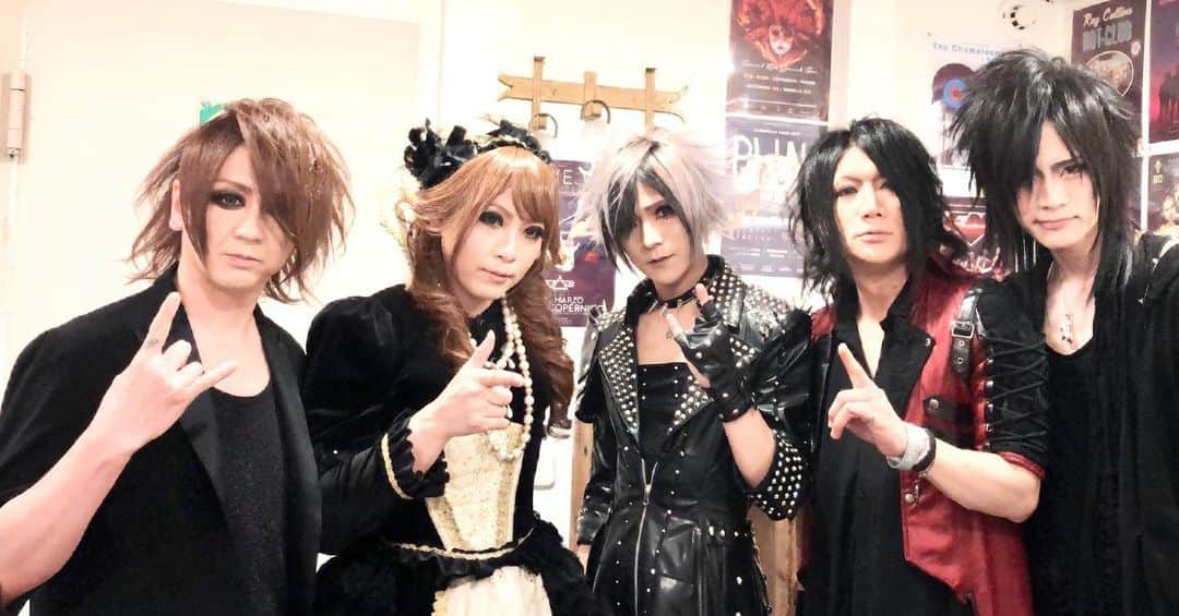 HIZAKIさんのインスタグラム写真 - (HIZAKIInstagram)「#Jupiter Zeus Tour -Europe- Madrid (Spain)  体力気力の限界までやりきりましたー！ 来年はヨーロッパのメタルフェスを目指していきます。 #KUZE #HIZAKI #TERU #DAISUKE #Shoyo」5月20日 10時45分 - hizaki_official