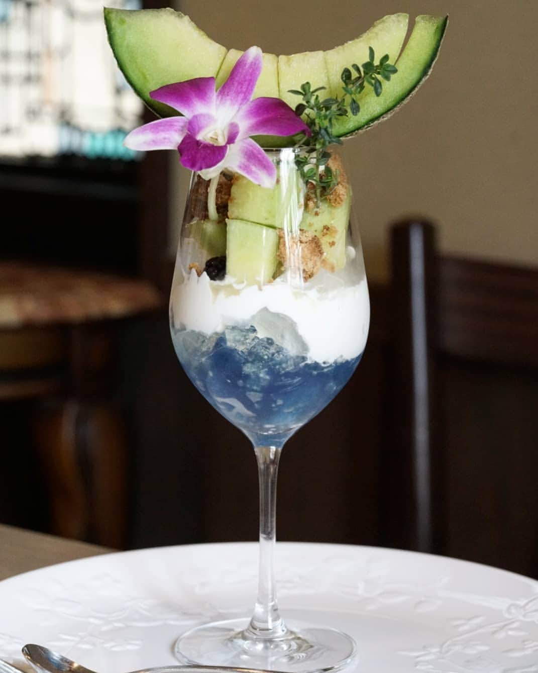 石関友梨のグルメインスタ