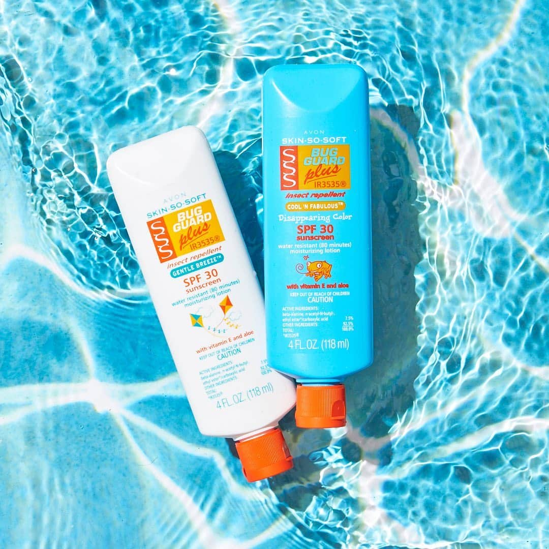 エイボンさんのインスタグラム写真 - (エイボンInstagram)「Are you prepped and ready for #poolseason? #BugGuard」5月20日 11時59分 - avoninsider