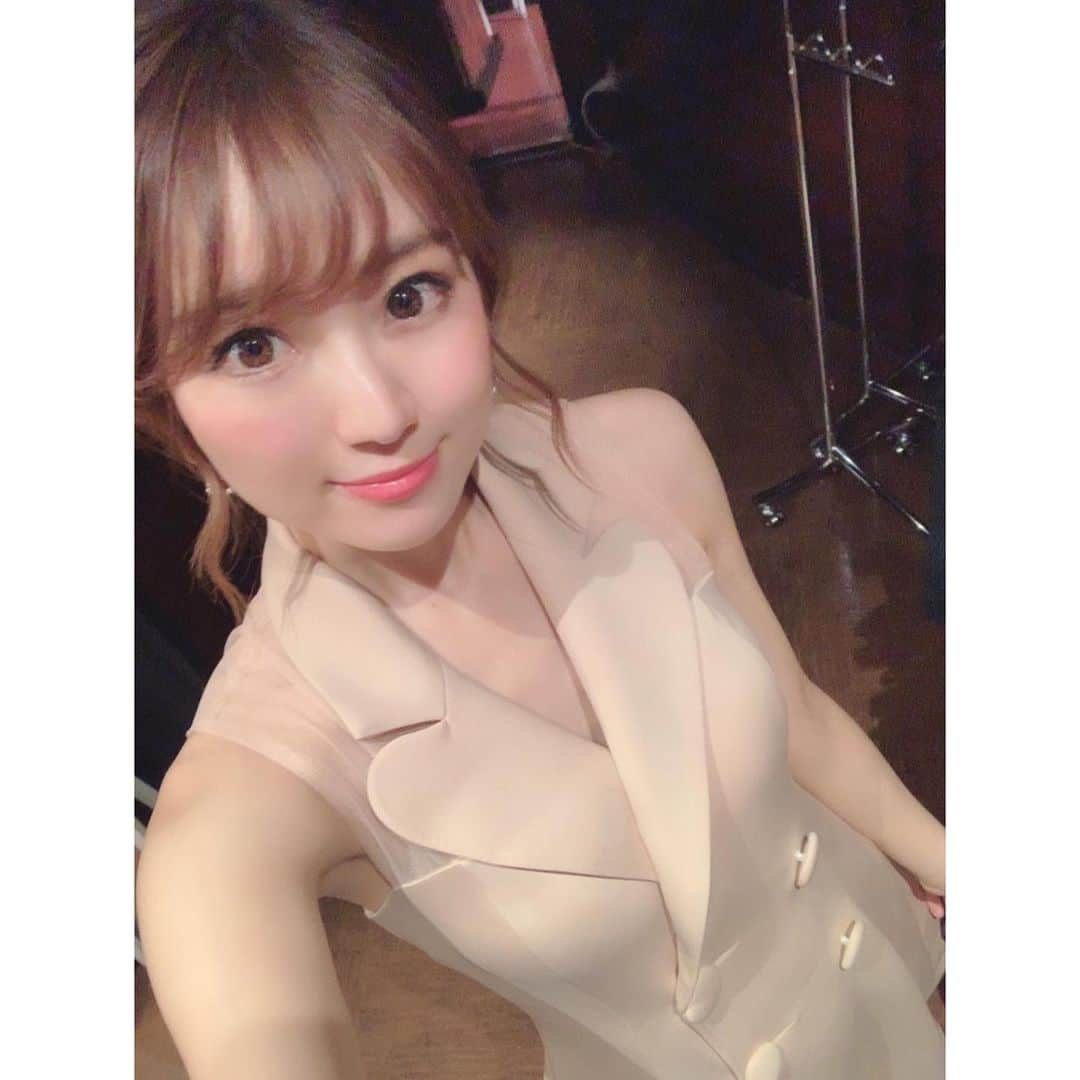 小越しほみさんのインスタグラム写真 - (小越しほみInstagram)「今日は東京オーディション(仮)の収録してきたよ📺✨ ・ 今日のゲストは小橋建太さん🔥 おっきくて優しい方でした☺️ ・ 6月の毎週月曜26:40～ 東京MXテレビで放送されるから観てねぇ🥳 ・ 6/16の大阪での写真集イベントの宣伝もさせてもらえた🙈💓 ・ #東京オーディション仮 #東京mx #東京mxテレビ #tokyomx #テレビ #tv #収録 #dazzystore #デイジーストア #小橋建太 さん #長州小力 さん #アンタッチャブル柴田 さん #malia さん #赤星李 さん #小越しほみ」5月20日 21時41分 - shihomi1129