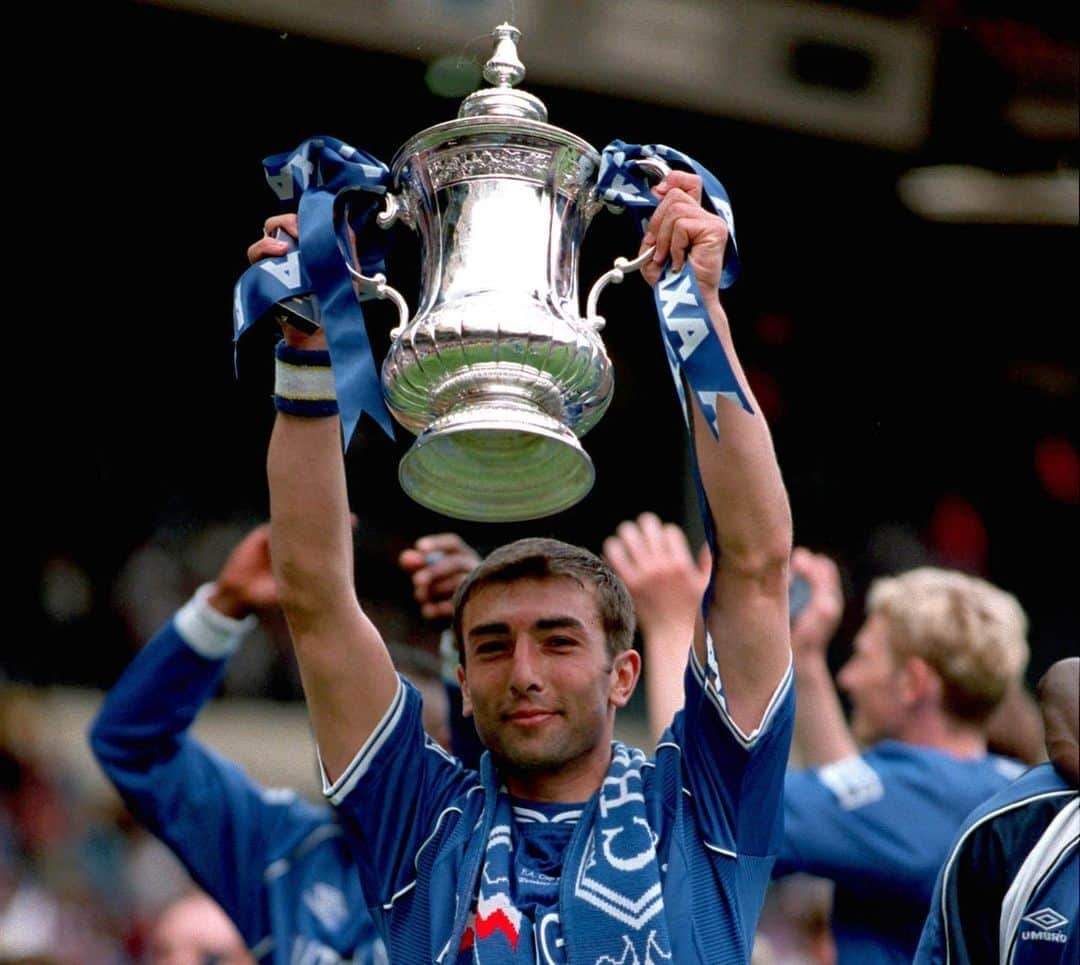 チェルシーFCさんのインスタグラム写真 - (チェルシーFCInstagram)「FA Cup winners again on this day in 2000! 🏆💙 #CFC #Chelsea」5月20日 21時52分 - chelseafc