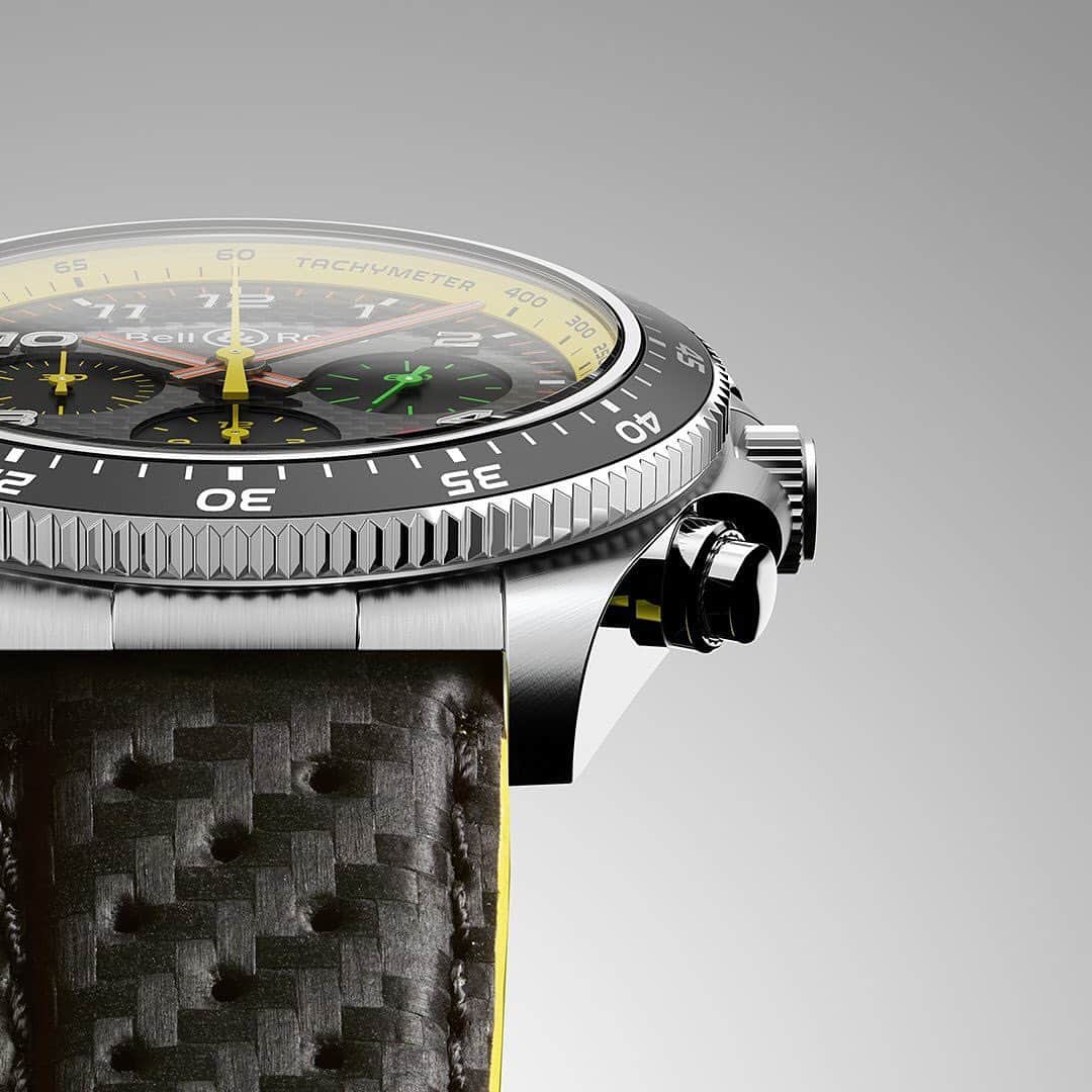 のインスタグラム：「For the first time, Bell & Ross introduces a new vintage case, the BR V3-94 R.S.19 tuned-up to 43 mm "XL" proportions. #BRV394 #RS19 #RSspirit #Racing #BRmanifesto #timeinstruments #precisionperformance #BellRoss #Formula1 #RenaultF1Team」