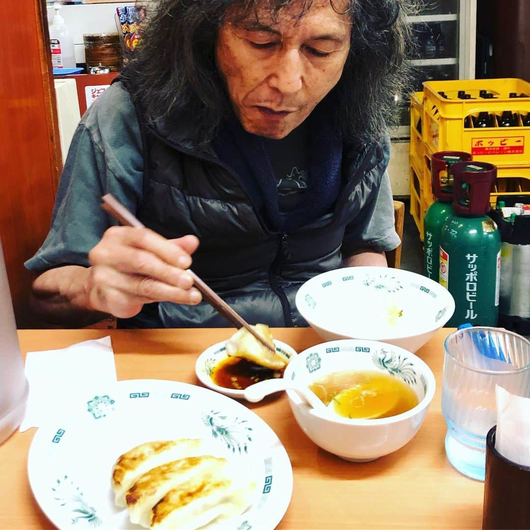 仲雅美さんのインスタグラム写真 - (仲雅美Instagram)「今日は餃子ライス。」5月20日 21時49分 - masami_naka32