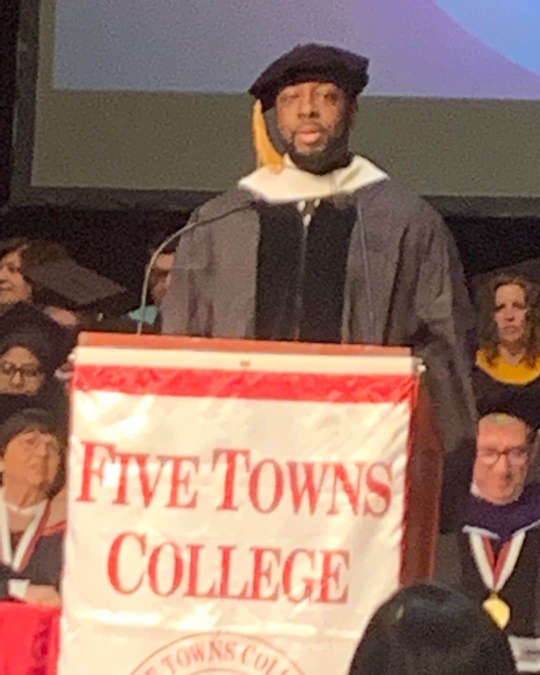 ワイクリフ・ジョンのインスタグラム：「When I was receiving my Doctorate in Music, over the weekend, all I can think about was my Dad. Wish he was still alive to see his Son from the streets of Brooklyn to Newark New Jersey. Nothing  is impossible 🙏🏿」