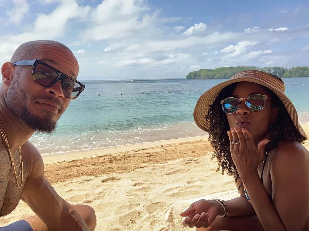 Kelly McCrearyさんのインスタグラム写真 - (Kelly McCrearyInstagram)「💋💋 from Bali.」5月20日 14時28分 - seekellymccreary