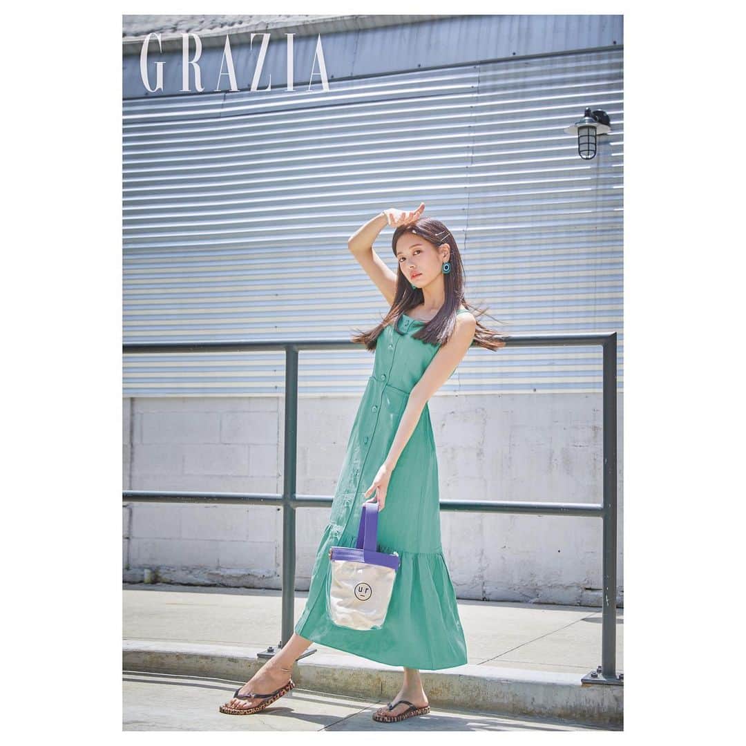 チョン・ソミンのインスタグラム：「#graziakorea in hawaii🌴」