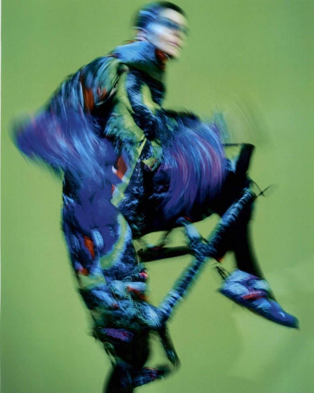 Maison Margielaさんのインスタグラム写真 - (Maison MargielaInstagram)「@StellaTennant in #MaisonMargiela #Artisanal SS19 designed by @JGalliano featured in @VogueGermany photographed by @Studio_Jackson styled by @ChristianeArpvogue」5月20日 15時05分 - maisonmargiela