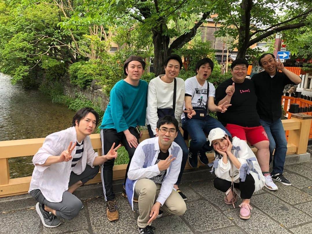 カバさんのインスタグラム写真 - (カバInstagram)「‪本日は祇園花月、信濃岳夫リーダー新喜劇の楽日でした！一週間、沢山のお客さまありがとうございました！若手多めで素敵なチームワークでしたね！あら、風景も宜しいこと！また宜しくお願いしますー！‬」5月20日 16時19分 - kabaking0129