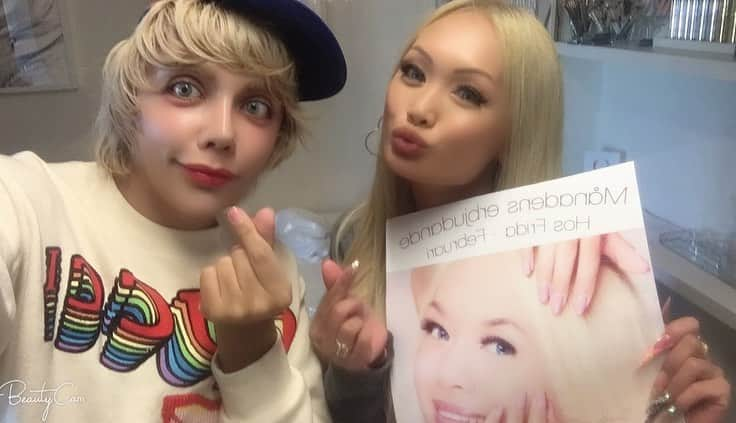 Max Estradaさんのインスタグラム写真 - (Max EstradaInstagram)「Enailcouture.com and @emelie_skonhetspalatset @enailcouture.sweden tour 2019! Completed ! Thank you Sweden for opening the doors to Enailcouture and me! And it’s only getting started Enailcouture.com new diamond mani bit is now available ! It’s the most amazing bit in the world !  #ネイル #nailpolish #nailswag #nailaddict #nailfashion #nailartheaven #nails2inspire #nailsofinstagram #instanails #naillife #nailporn #gelnails #gelpolish #stilettonails #nailaddict #nail #💅🏻 #nailtech#nailsonfleek #nailartwow #네일아트 #nails #nailart #notd #makeup #젤네일  #glamnails #nailcolor  #nailsalon #nailsdid #nailsoftheday Enailcouture.com happy gel is like acrylic and gel had a baby ! Perfect no mess application, candy smell and no airborne dust ! Enailcouture.com」5月20日 16時56分 - kingofnail