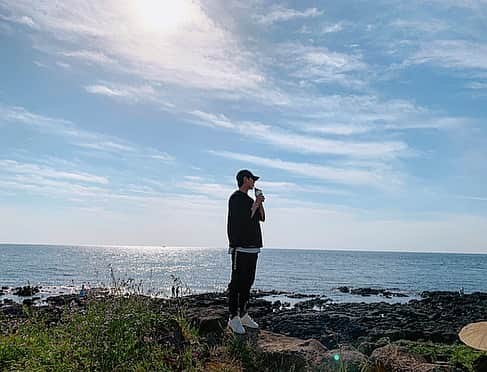 イ・ミンホのインスタグラム：「🚶🏻‍♂️」