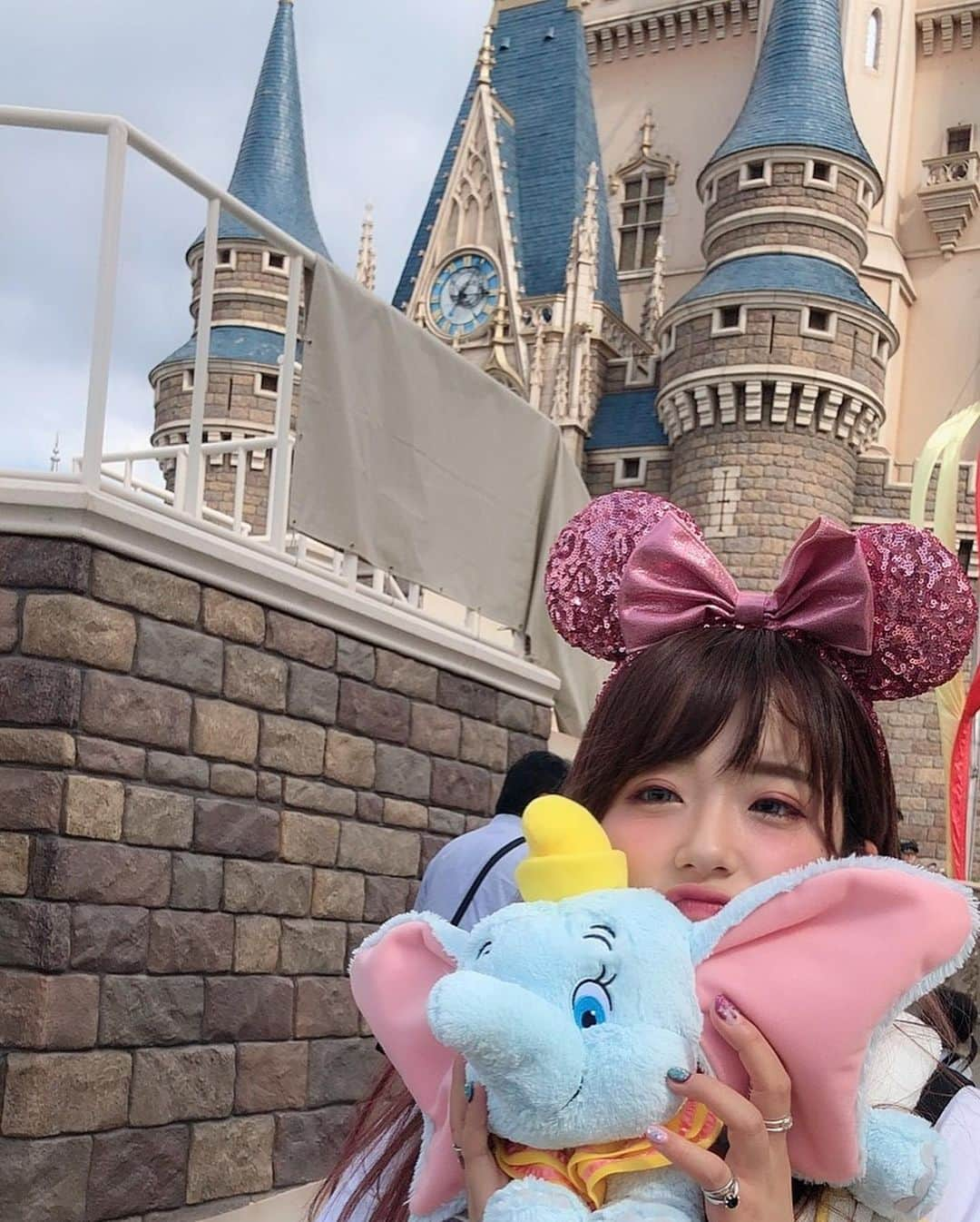 ぬーんさんのインスタグラム写真 - (ぬーんInstagram)「Disneyland🐭🎢 #disneyland #disney #tokyodisneyland #ダンボ #cute #japan #japanese #japanesegirl #love #youtuber #followme #nuuuuun #fashion」5月20日 18時45分 - yukino_snow1211