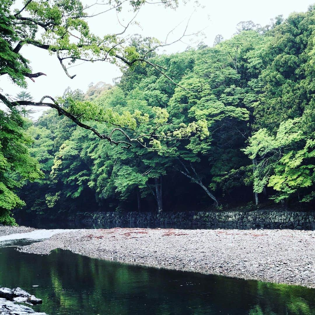 田中大貴さんのインスタグラム写真 - (田中大貴Instagram)「時間が取れずに なかなか行くことが出来なかった 念願の伊勢神宮に行ってきました。 心が洗われたような気がして とてもいい時間でした。 また来ます !! そして京都に移動し 今日はこの後もう1つ楽しみにしていたものが !!」5月20日 18時53分 - daiki.tanaka24