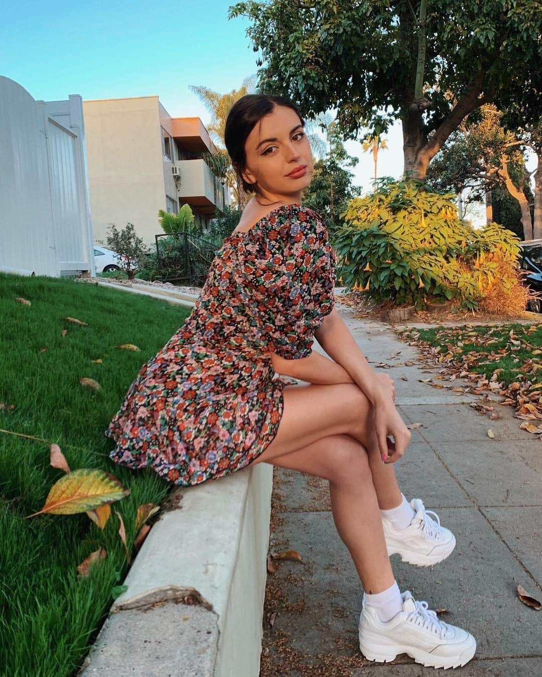 ASOSさんのインスタグラム写真 - (ASOSInstagram)「Me patiently waiting for summer to arrive 🌥 📸 @msrebeccablack 🔎 COLLUSION floral mini dress (1386506) 🗣 Image description: Rebecca wearing a COLLUSION mini dress」5月20日 20時16分 - asos