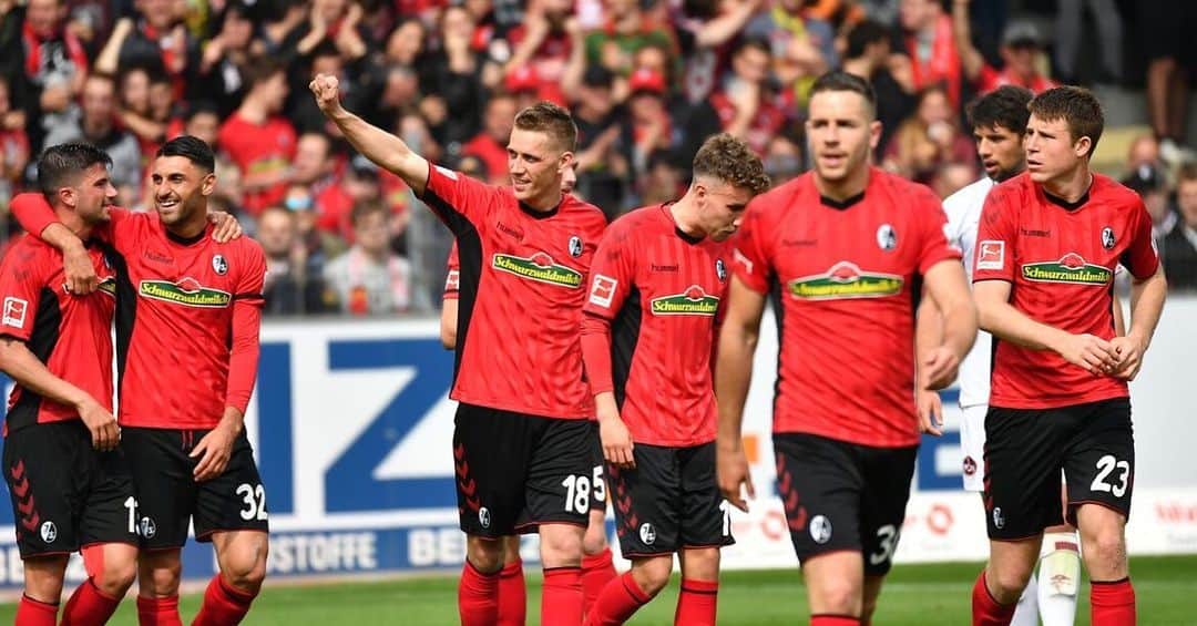 ニルス・ペテルセンのインスタグラム：「#SaisonAbschluss #SCFreiburg #SCF #SCFFCN #SuperSupport #Danke #MallorcaGrüße #NP18」