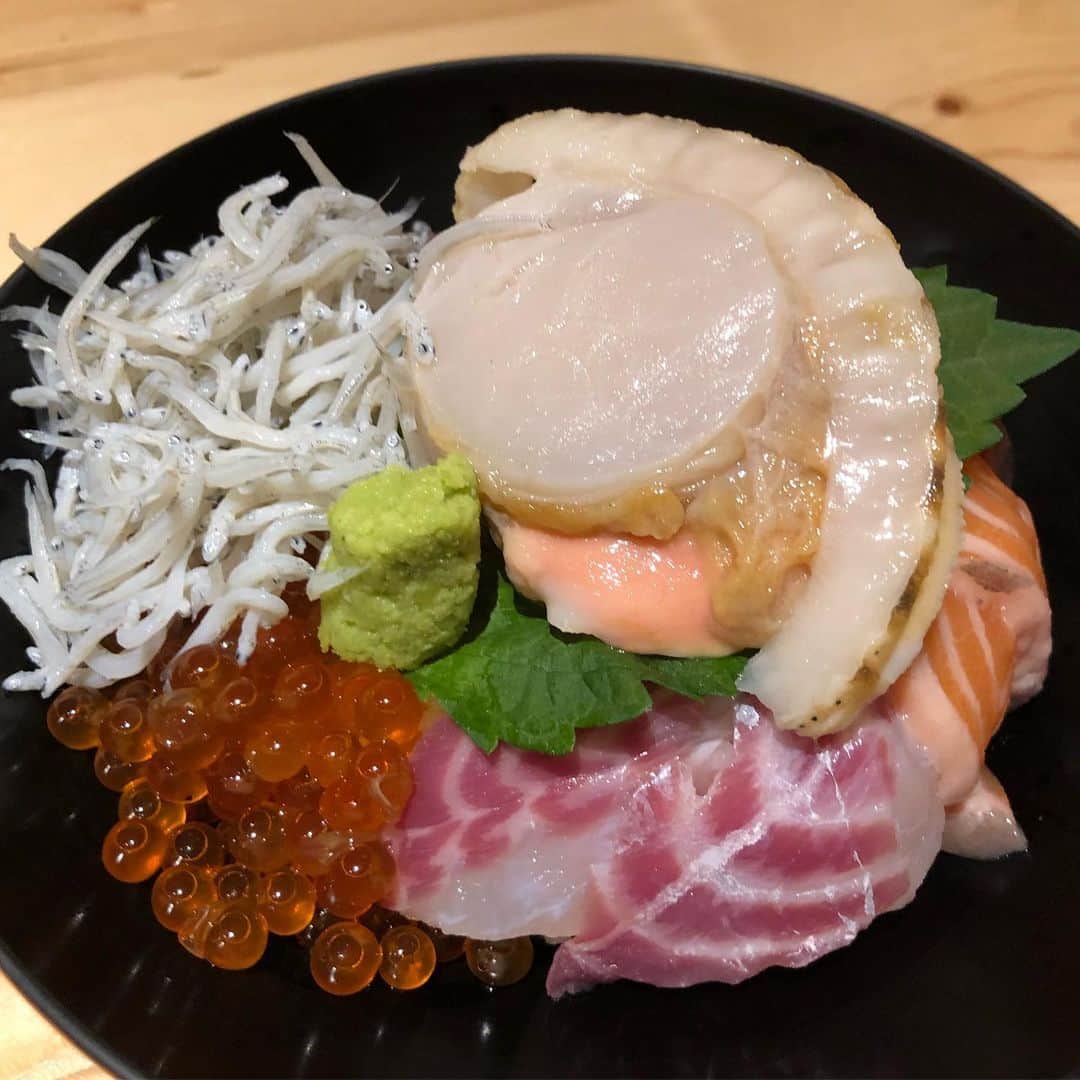 北海道知床漁場 伊丹店のグルメインスタ