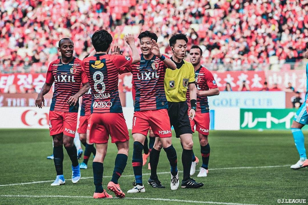 Ｊリーグさんのインスタグラム写真 - (ＪリーグInstagram)「Play Back JLEAGUE⚽️📸﻿﻿﻿﻿﻿ ﻿﻿﻿﻿﻿ 🏆#明治安田生命Ｊ１リーグ 第１２節﻿﻿ 印象的なシーンをプレイバック🔥﻿﻿﻿﻿﻿ ﻿﻿﻿﻿﻿ #Ｊリーグ ﻿﻿﻿﻿﻿ #jleague﻿﻿﻿﻿﻿ ﻿ #鹿島アントラーズ #白崎凌兵 #土居聖真 #ガンバ大阪 #サガン鳥栖 #横浜Fマリノス #李忠成 #湘南ベルマーレ #梅崎司﻿ #川崎フロンターレ #レアンドロダミアン #清水エスパルス #ジュビロ磐田 #アダイウトン #FC東京 #小川諒也 #久保建英 ﻿ #soccer #サッカー﻿ #soccerphotography #⚽️」5月20日 20時52分 - jleaguejp