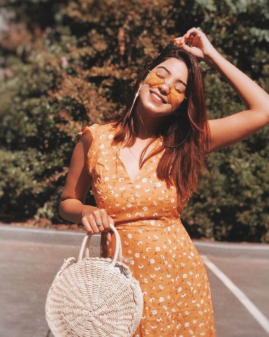 SHEINさんのインスタグラム写真 - (SHEINInstagram)「My mood is in vacay.🌴@iambhavyamonga 🔍Search:676409 🔗Link in bio. #SHEIN #SHEINgals #SHEINstyle #dress #floral」5月20日 21時09分 - sheinofficial