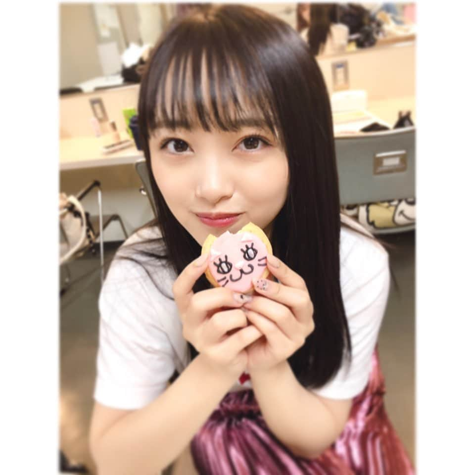 福岡聖菜さんのインスタグラム写真 - (福岡聖菜Instagram)「手作り。  アイシングクッキーは やっぱり特別な時に作りたくて。 みんなの記憶に残る 素敵なプレゼントになってたら 嬉しいな。  極めたいことのひとつ。  #アイシングクッキー #クッキー #手作りクッキー #手作りお菓子 #AKB48 #プレゼント」5月20日 21時14分 - seina___ff