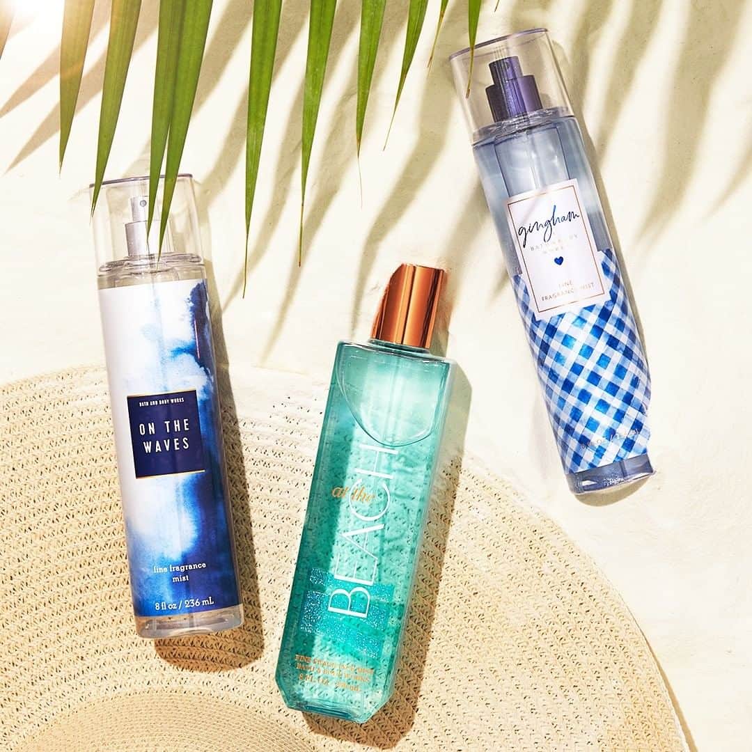 Bath & Body Worksさんのインスタグラム写真 - (Bath & Body WorksInstagram)「Summer's freshest fragrances! Leave an emoji that matches the fragrance you love most! 💙 Fresh. Vibrant. Happy. Gingham 🌊 Refreshing NEW On the Waves 🌴 Our beach in a bottle, At the Beach」5月21日 0時01分 - bathandbodyworks