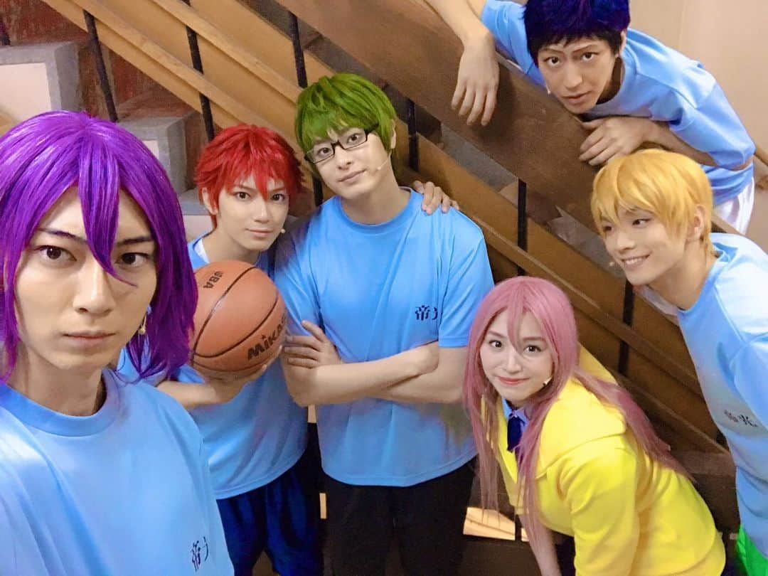 小波津亜廉さんのインスタグラム写真 - (小波津亜廉Instagram)「[19/5/19] Which of these good Teikou children was your favorite? ⠀⠀⠀ ⠀ #kurosute #knbstageplay #ayukawataiyou #kurobamario #hatakeyamaryo #ayukawataiyou #itokawayojiro ⠀⠀⠀ ⠀ Source: Taiyou’s twitter」5月21日 0時10分 - ahun_andsome