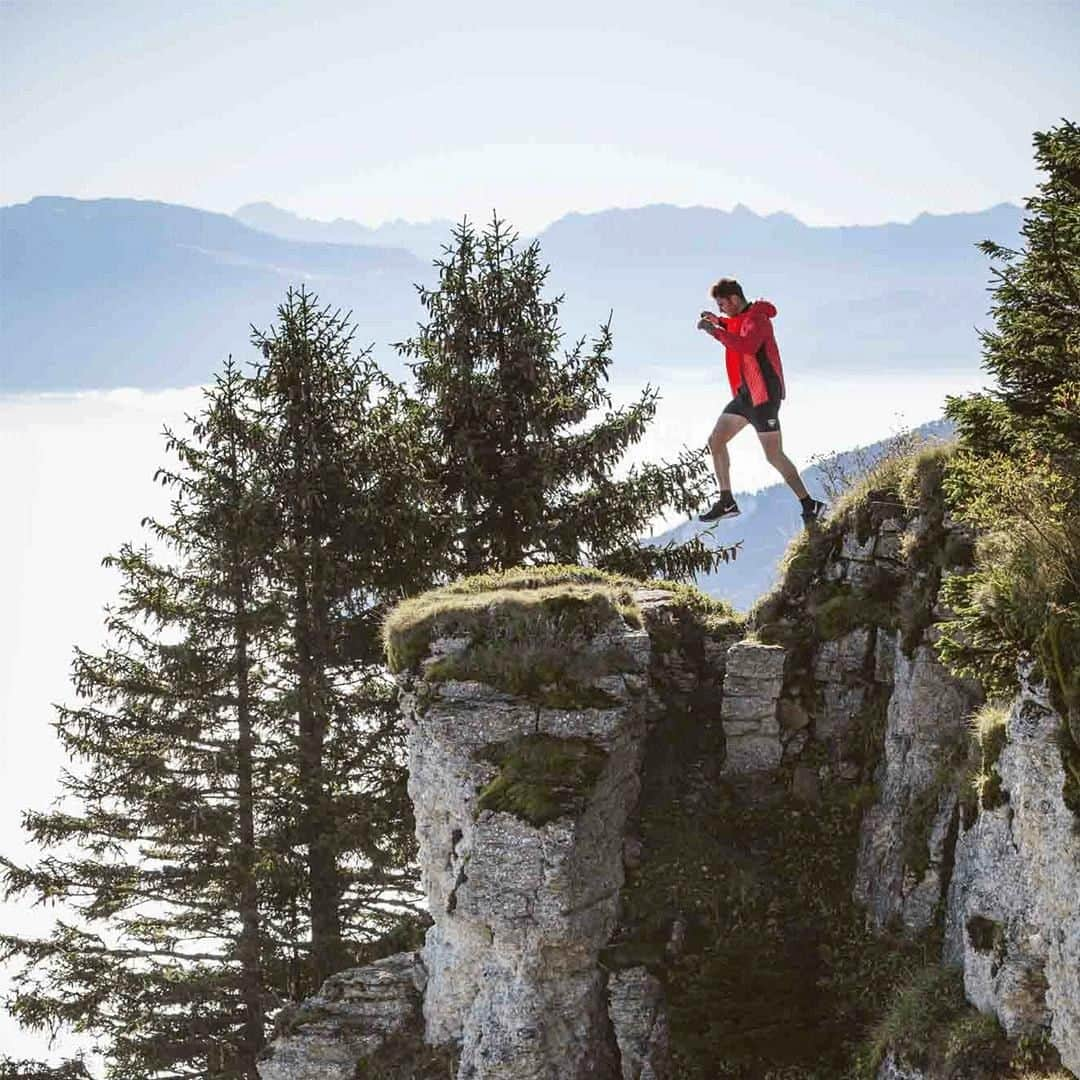 ロシニョールさんのインスタグラム写真 - (ロシニョールInstagram)「How beautiful is the freedom @clement_arnault ? #rossignolapparel #anotherbestday 📷 @vanessandrieux」5月21日 1時23分 - rossignol