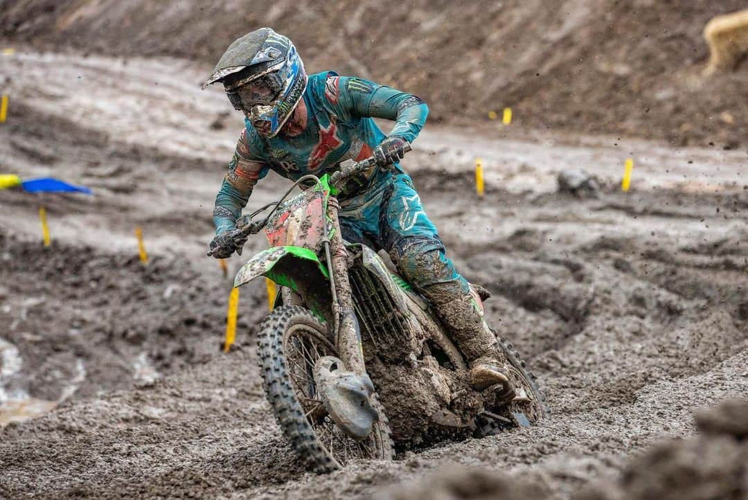 モンスターエナジーさんのインスタグラム写真 - (モンスターエナジーInstagram)「Starting the @promotocross season with a 💥 ⠀⠀⠀⠀⠀⠀⠀⠀⠀ @adamcianciarulo leads the 250MX podium sweep 🧹with @justincooper_32 & @coltnichols39 ⠀⠀⠀⠀⠀⠀⠀⠀⠀ @elitomac also made his way to the podium with a solid 2nd place in 450MX ⠀⠀⠀⠀⠀⠀⠀⠀⠀ #Hangtown #Motocross #Moto #Dirtbike」5月21日 1時21分 - monsterenergy