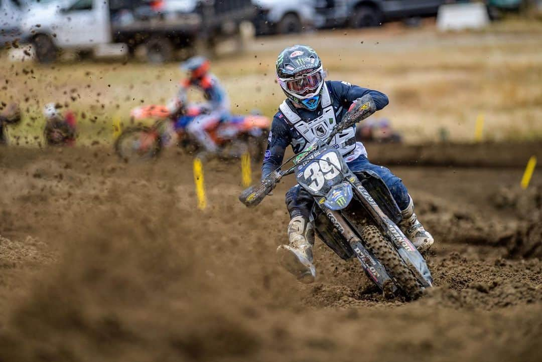 モンスターエナジーさんのインスタグラム写真 - (モンスターエナジーInstagram)「Starting the @promotocross season with a 💥 ⠀⠀⠀⠀⠀⠀⠀⠀⠀ @adamcianciarulo leads the 250MX podium sweep 🧹with @justincooper_32 & @coltnichols39 ⠀⠀⠀⠀⠀⠀⠀⠀⠀ @elitomac also made his way to the podium with a solid 2nd place in 450MX ⠀⠀⠀⠀⠀⠀⠀⠀⠀ #Hangtown #Motocross #Moto #Dirtbike」5月21日 1時21分 - monsterenergy