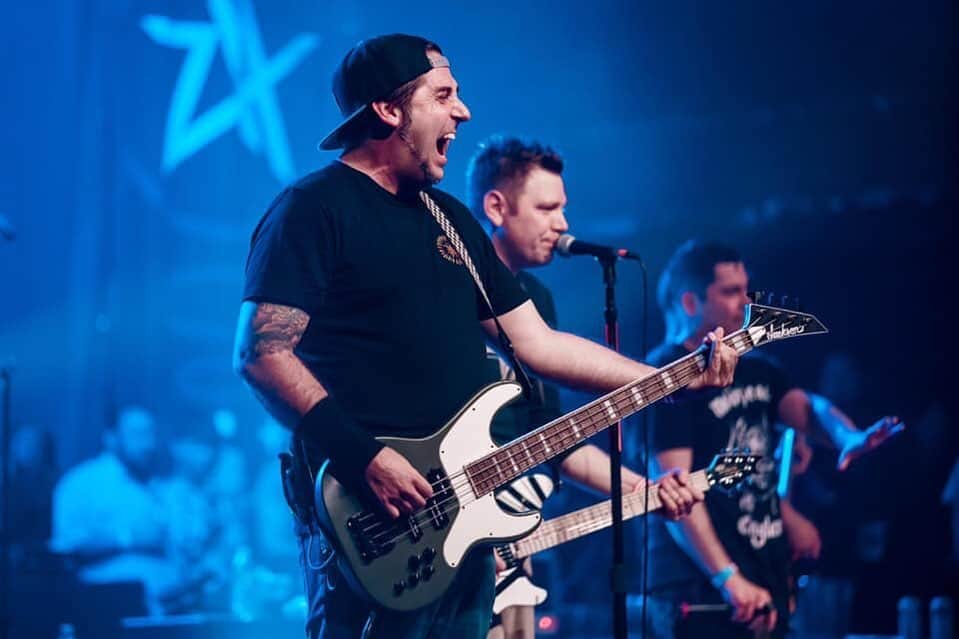 Zebraheadさんのインスタグラム写真 - (ZebraheadInstagram)「A few shows coming up this weekend in Germany! Who is ready to party.................? Still tickets left for Kaiserslautern!  GET THEM NOW. May 24- Kammgarn, Kaiserslautern, Germany May 25- Die Festung Rockt Festival, Kronach, Germany- SOLD OUT #Jackson #Germany #Kammgarn #Kaiserslautern#EVH  More upcoming tour dates............................ June 14- Download Festival, Castle Donington, UK Switzerland tour date! June 15- Greenfield Festival, Interlaken, Switzerland Germany tour dates! June 17- Turok, Essen, Germany June 18- Musikbunker-Aachen e.v.,Aachen, Germany  June 19- Circus Maximus, Koblenz, Germany June 22- Hurricane Festival, Scheeßel, Germany June 23- Southside Festival, Neuhausen Ob Eck, Germany Italy Tour Dates! June 27- Carraponte Sesto San Giovani, Milan, Italy June 29- Sherwood Festival, Park Nord Stadio Euganeo, Padova, Italy  Germany Tour Dates! August 8-11-Taubertal Festival-Rothenburg ob der Tauber, Germany  August 7-11- Open FlairFestival-Eschwege, Germany Japan Tour dates! August 16- Summer Sonic Osaka, Osaka Prefecture, Japan August 17, Summer Sonic Tokyo, Chiba-Shi, Tokyo Europe tour dates! September 2- Dürer Kert, Budapest, Hungary September 3- Flex Cafe, Vienna, Austria September 5- Meet Factory, Prague, Czech Republic  September 6- F-Haus, Jena, Germany September 7- Alte Brauerei, Annaberg-Bucholz, Germany  September 8- Alter Schlachthof, Wiesbaden, Germany September 10- Backstage, Munich, Germany September 11- Kufa, Lyss, Switzerland September 12- E-Werk, Erlangen, Germany September 13- Club Vaudeville, Lindau, Germany September 14- Club Cann, Stuttgart, Germany September 15- Westand, Braunschweig, Germany  September 17- Markthalle, Hamburg, Germany  September 18- Lagerhaus, Bremen, Germany September 19- Kantine, Cologne, Germany September 20- Sumpfblume, Hameln, Germany September 21- Rock Am Pferdemarkt, Lingen, Germany September 22- Dynamo, Eindhoven, Netherlands September 23- Kavka, Antwerp, Belgium  September 24- La Maroquinerie, Paris, France #Zebrahead #braininvaders」5月21日 1時34分 - zebraheadofficial