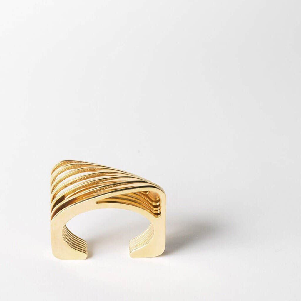 Cynthia Sakaiのインスタグラム：「Currently archived, our Futuro Cuff remains an example of how Vita Fede’s designs are inspired by sculpture, architecture, and all the artistic expression that surrounds us.」