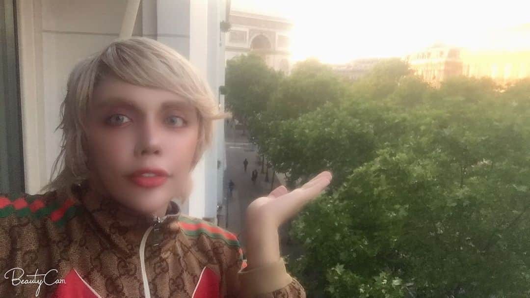 Max Estradaさんのインスタグラム写真 - (Max EstradaInstagram)「Welcome to Paris !」5月21日 4時27分 - kingofnail