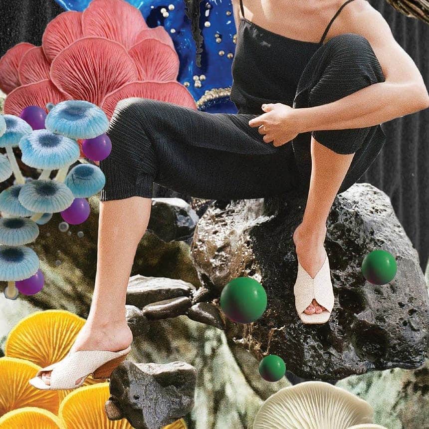シドニー・ブラウンのインスタグラム：「New styles popping up online! ⠀⠀⠀⠀⠀⠀⠀⠀⠀ #greenisthenewblack #ecowarrior #mules #heelsaddict #luxury_club」