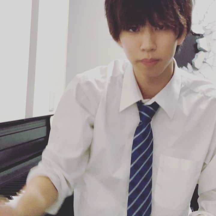 はじめしゃちょーさんのインスタグラム動画 はじめしゃちょーinstagram 寝れん 5月21日 4時47分 Hajimesyachodesu
