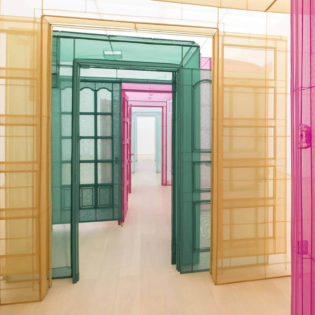 HYPEBEASTさんのインスタグラム写真 - (HYPEBEASTInstagram)「@hypebeastart: @museumvoorlinden has recently launched South Korean artist Do Ho Suh's first solo Netherlands exhibition. The exhibition features Suh's immersive  fabric installation. Swipe left for a look.  Photo: Antoine Van Kaam/Museum Voorlinden」5月21日 4時53分 - hypebeast