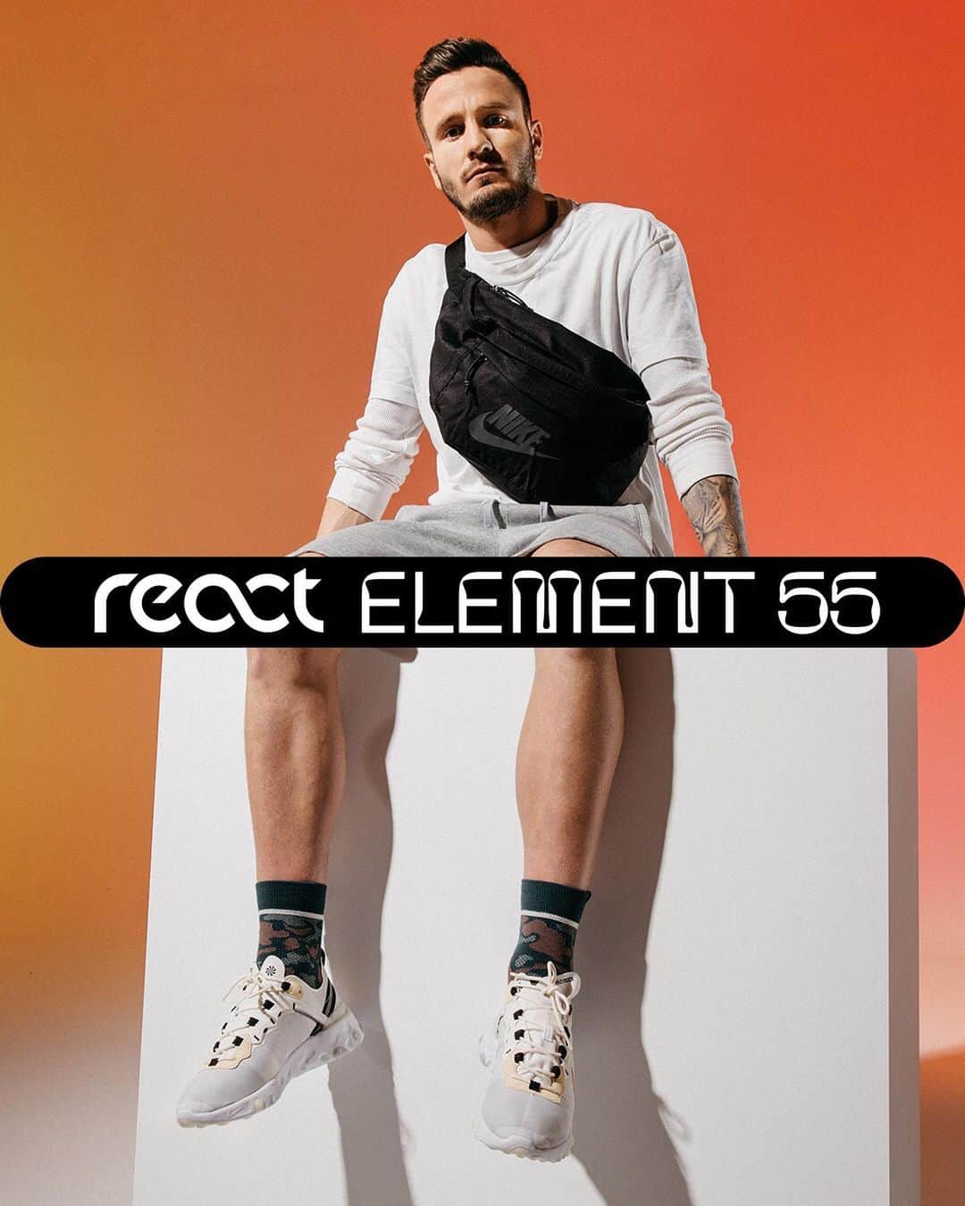 サウル・ニゲスさんのインスタグラム写真 - (サウル・ニゲスInstagram)「¡REACCIONAR! #𝐑𝐞𝐚𝐜𝐭 Element 55  Os presento el nuevo lanzamiento y lo último de @nike que está disponible en el @elcorteingles  #ExpectTheUnexpected #Nike」5月21日 5時54分 - saulniguez