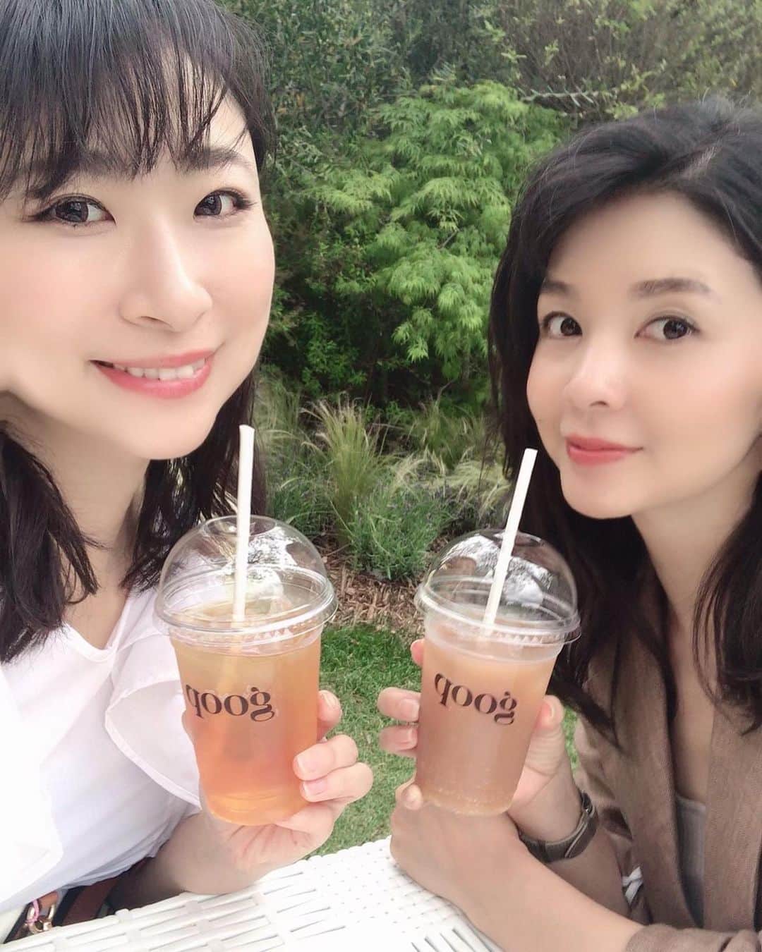 のインスタグラム：「イチゴジラbuffet ↓ フリマ ↓ goop cafe  盛り沢山で 本当楽しい充実した時間だったな♪  楽しみが沢山あると わくわくするね💕  次は何をするとか、 早くも計画中♪  沢山思い出作ろうね💓  #充実した1日 #六本木ミッドタウン #goop #goopcafe #gooppopupstore #bestfriends #friends #itwasfun」