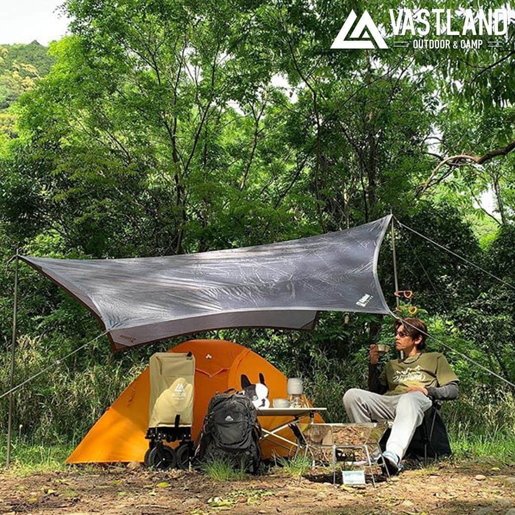 VASTLANDさんのインスタグラム写真 - (VASTLANDInstagram)「【VASTLAND×REPOST】 . .. VASTLANDのカタログのようなリビングスペース🏕✨ . いつかVASTLAND製品のみでキャンプしてもらえるようにVASTLAND一同頑張って参ります👍 . .. Photo by  @shin218d 様 ※ @shin218d 様は【#VASTLANDアンバサダー 様】です。 . VASTLAND公式アカウントでのリポスト希望の方は【#VASTLANDリポート】を付けてVASTLAND製品をご投稿ください！ . .. ・掲載ギア・ #アウトドアワゴン #オクタゴンロ #クッカーセット #火吹き棒 . .. ▲▽掲載ギアはプロフィールのリンク（ @vastland.jp )もしくは、画像をタップしてチェック！▽▲ . .. #VASTLAND #ヴァストランド #キャンプ #camp #キャンプ好きな人と繋がりたい #キャンプギア #キャンプ道具 #キャンプ用品 #ソロキャンプ #デイキャンプ #ファミリーキャンプ #ファミキャン #グルキャン #ソロキャン #オートキャンプ #キャンプ女子 #キャンパー #キャンプ好き #キャンプしたい #⛺ #🏕 #アウトドア #outdoor」5月21日 17時05分 - vastland.jp