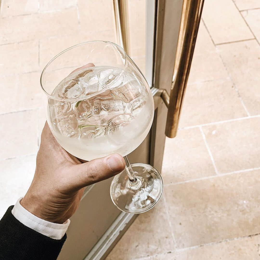 三浦大地さんのインスタグラム写真 - (三浦大地Instagram)「MOUTON CADET COCKTAILS 🍷  南仏らしい爽やかな香りと味わいの白ワインとライムのカクテル。  #moutoncadet  #moutoncadetjp #moutoncadetmoments  #bordeaux」5月21日 17時21分 - daichi_1127