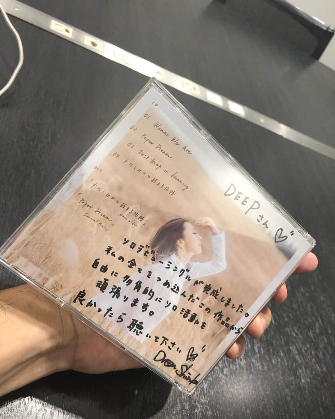 TALAさんのインスタグラム写真 - (TALAInstagram)「. @shizuka_dream06 「4 FEELS.」リリースおめでとうございます👏👏👏. CDありがとうございます✨🙇‍♂️🙏. . 要チェックです👍. . #dreamshizuka #new #single #4feels #おめでとう #ありがとう」5月21日 17時35分 - deep_taka