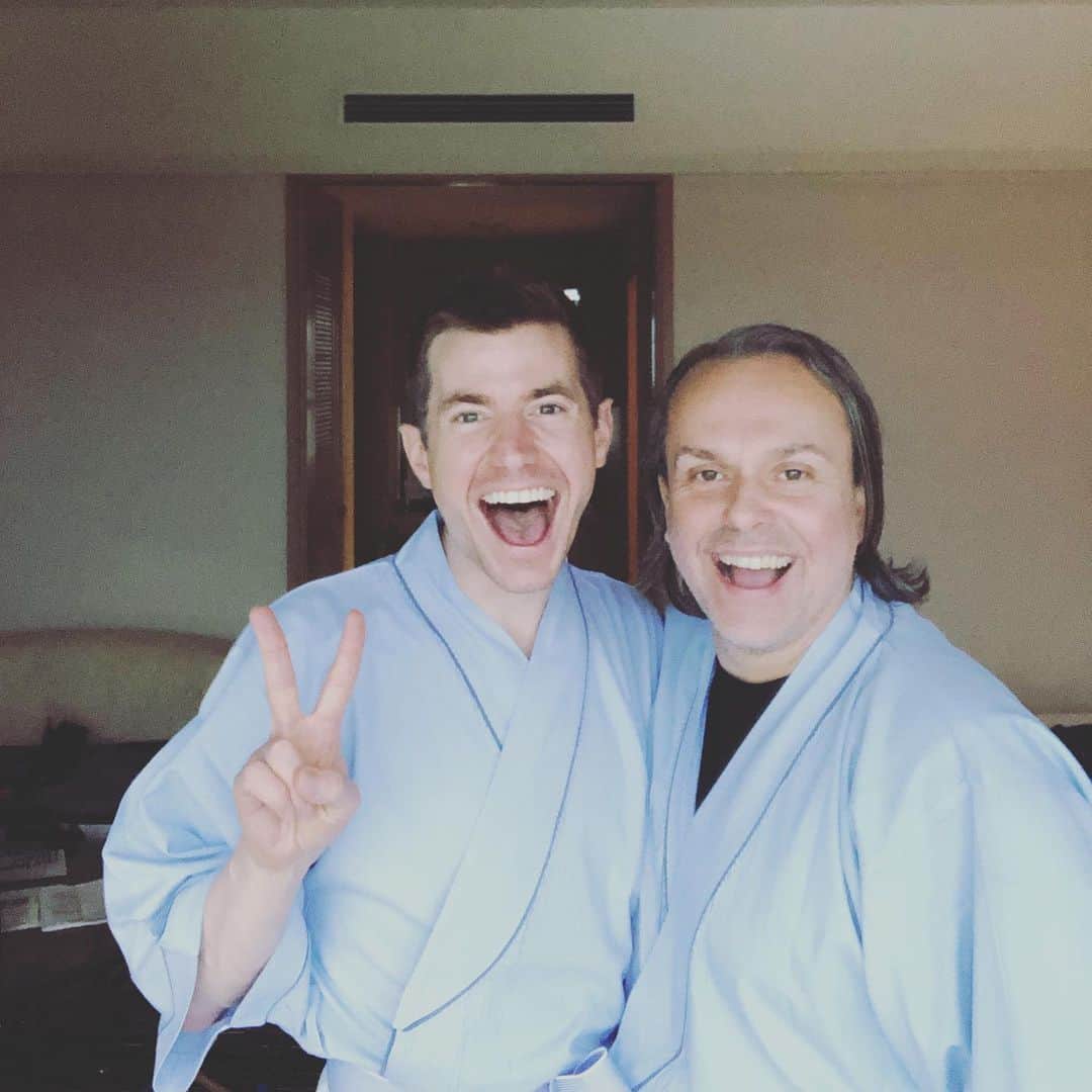 ジェフリー・バトルのインスタグラム：「Choreographers in Kimonos. 👘」