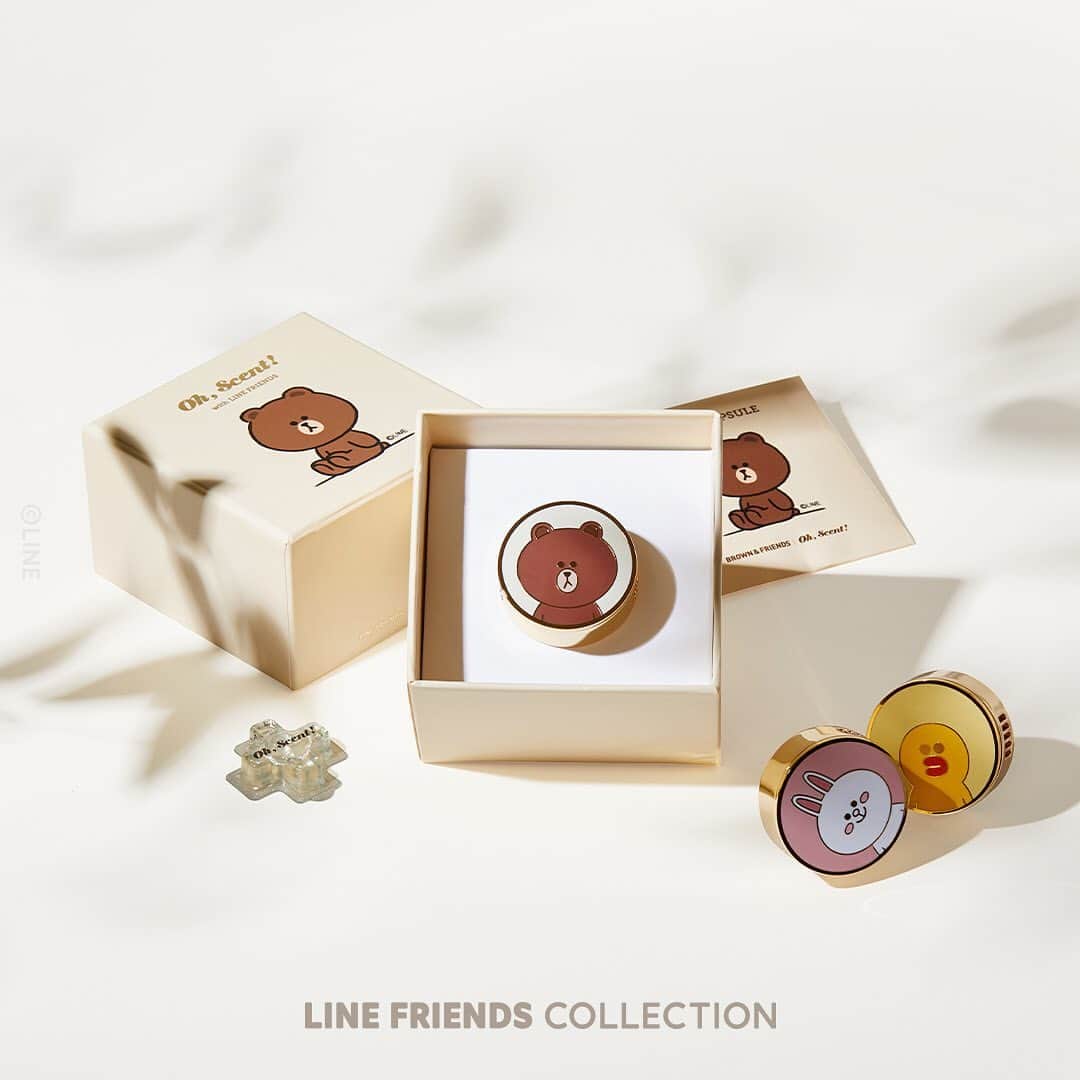 LINE FRIENDSさんのインスタグラム写真 - (LINE FRIENDSInstagram)「. Add a pop of fragrance, Bring back the freshness!  First Worldwide Release.  May 21st 6:00PM (PDT) LINE FRIENDS COLLECTION 👉 Link in Bio.  #LINEFRIENDS #BROWN #CONY  #SALLY #CarAirFreshener #PerfumeTag  #LINEFRIENDSCOLLECTION  #InternationalShipping」5月21日 10時08分 - linefriends