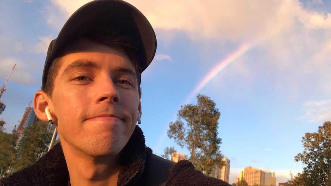 アンドリュー・ドッズさんのインスタグラム写真 - (アンドリュー・ドッズInstagram)「Beautiful sunset and rainbow #sydney #barangaroo」5月21日 10時43分 - andrew_dodds