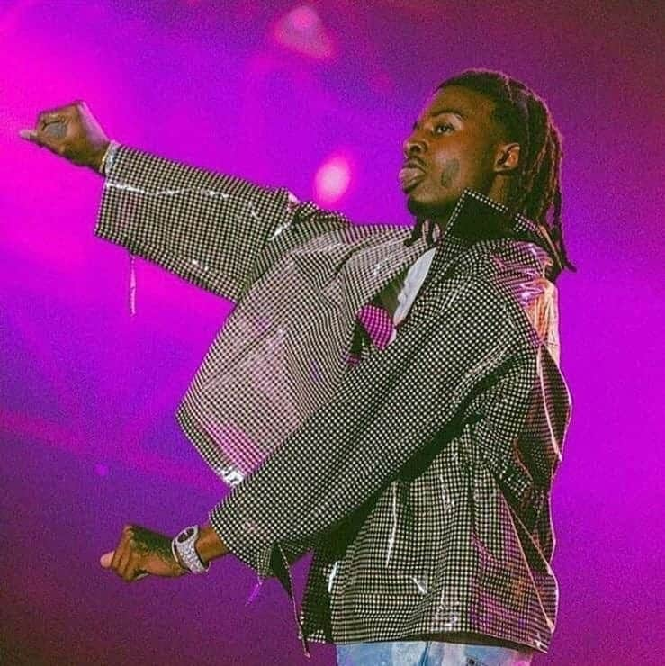 OFF-WHITE C/O VIRGIL ABLOHさんのインスタグラム写真 - (OFF-WHITE C/O VIRGIL ABLOHInstagram)「@playboicarti in ss19 Off-White™ at @rollingloud. credits to the respective photographers」5月21日 11時01分 - off____white