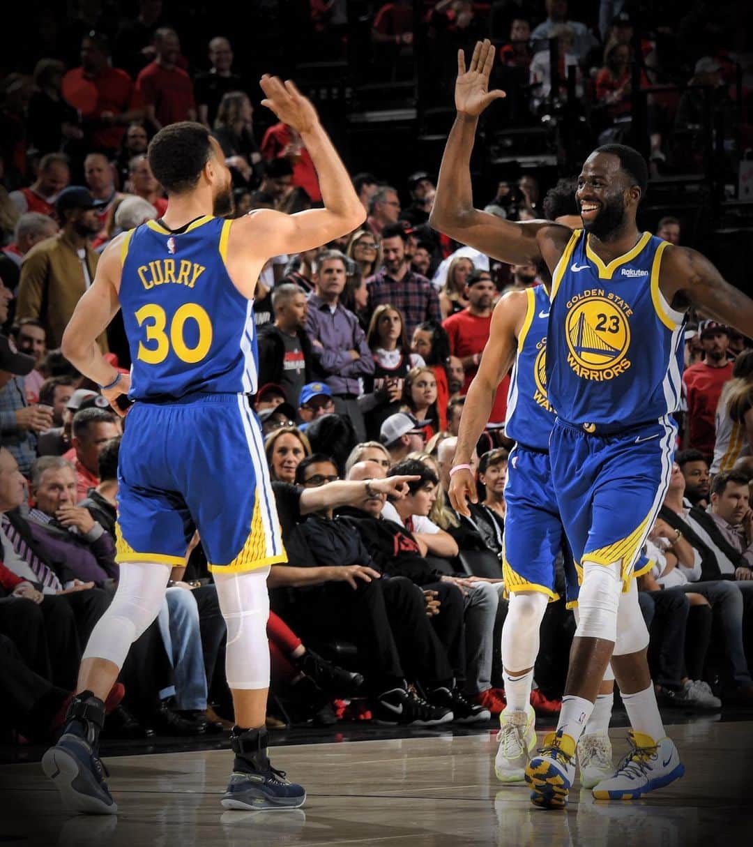 NBAさんのインスタグラム写真 - (NBAInstagram)「@stephencurry30 & @money23green become the first teammates in @nbahistory to record triple-doubles in the same #NBAPlayoffs game!」5月21日 12時33分 - nba