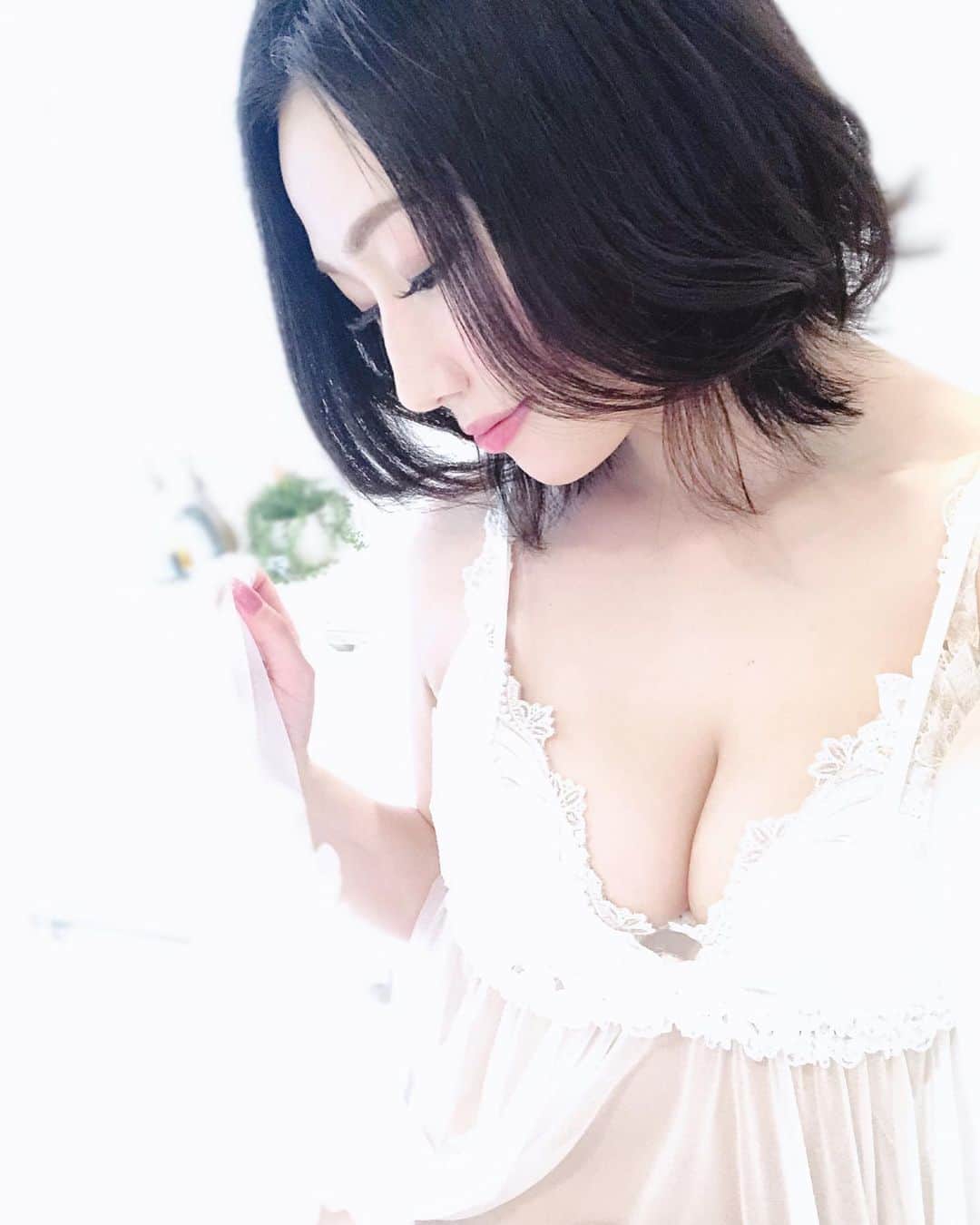 佐山愛のインスタグラム：「❤︎ ・ アイコン変えました ・ ・」
