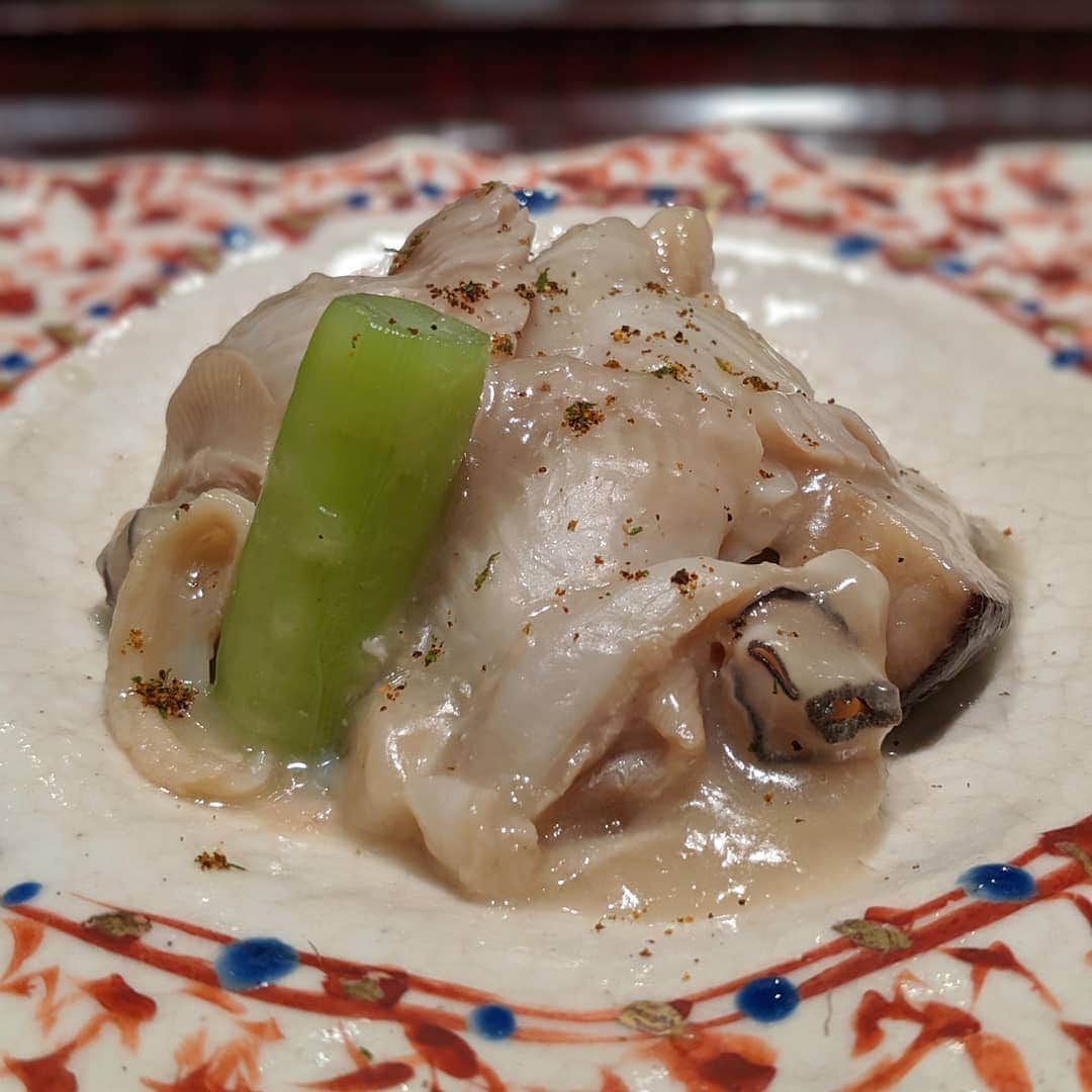 Masayasu Moritaさんのインスタグラム写真 - (Masayasu MoritaInstagram)「#ハマグリ #蛤 #clam #舛永高太郎 #三田グルメ #tokyo #東京 #もりたま飯 #foodie #foodgasm #foodphotography #foodstagram #美食 #delicious #tasty #instafood #グルメ #food #yummy #foodporn #デリスタグラマー #グルメな人と繋がりたい #和食好きな人と繋がりたい」5月21日 14時42分 - masayasumorita