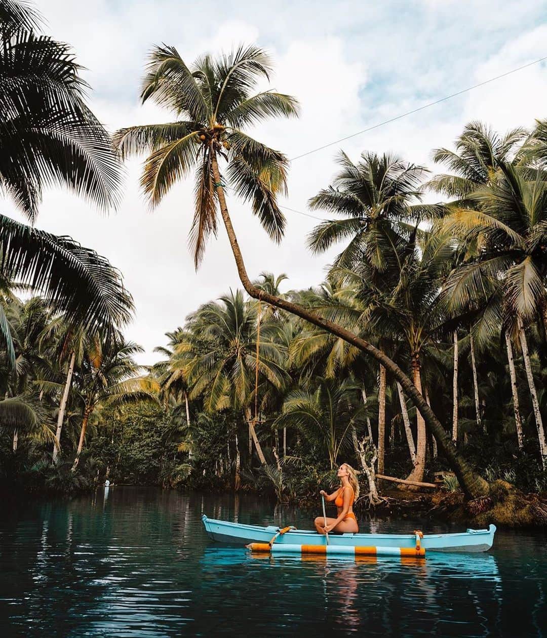 9GAGさんのインスタグラム写真 - (9GAGInstagram)「The Philippines is where I’d like to spend my #summer 😍☀️ Follow @voyaged for more summer ideas! | By @saltinourhair - #9gag #voyaged #travel」5月21日 15時22分 - 9gag